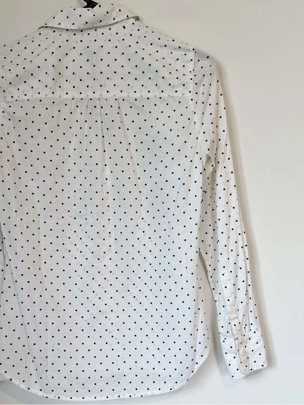 J.Crew White Button Henley Blouse with Black Polka Dots - Size: XXS